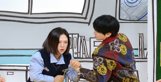 [구해줘! 홈즈] ‘숙크러쉬’ 김숙 VS ‘허약미남’ 안재현, 즉석 팔씨름 대결... “누나 괜찮겠어요?” 뜻밖의 경고