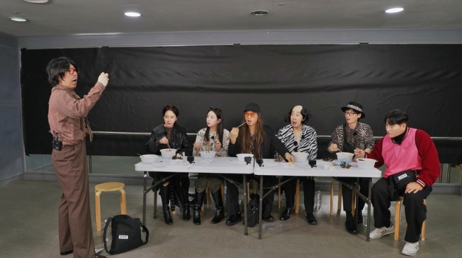 [SBS 런닝맨] 1일 10분 확대 편성! 2026 업그레이드 ‘눈치 카드 게임’ 공개!