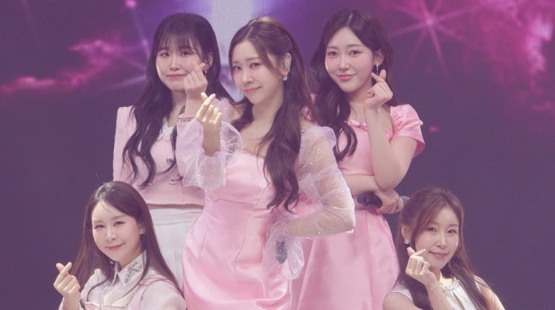 TV CHOSUN '미스트롯4 갈라쇼' 장윤정이 만든 그 곡! TOP5 버전 ‘홀려라’ 최초 공개