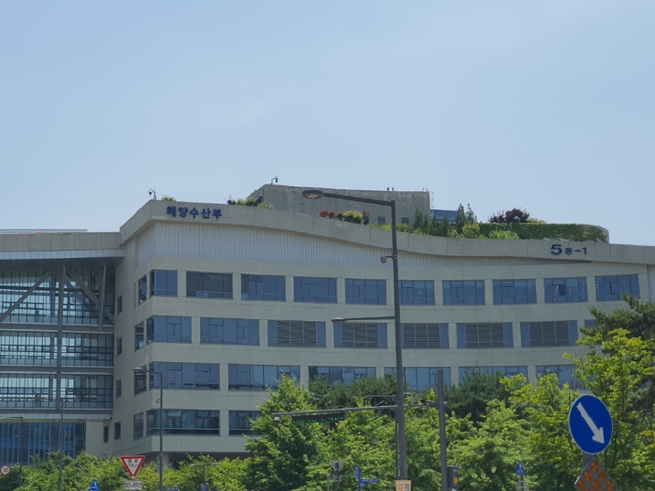 해양수산부, 항만에 무단 방치된 선박, 정부가 직접 제거한다
