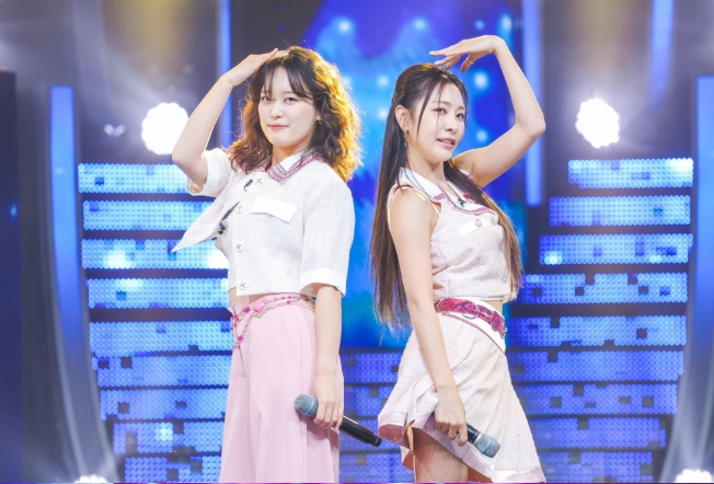 TV CHOSUN [미스트롯 포유] 善 허찬미X서은교, 15년 만에 뭉쳤다! 파이브돌스 재회 무대 공개