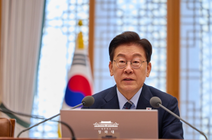 이재명 대통령, 초안전사회 범정부 대응회의 주재