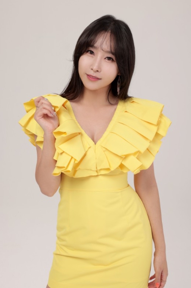채윤, 신곡 ‘즐거운 인생’으로 컴백... “디스코 리듬 돋보이는 한국형 트로트”