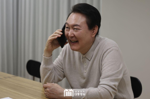 윤석열 대통령, 한국 축구 국가대표팀 격려 통화