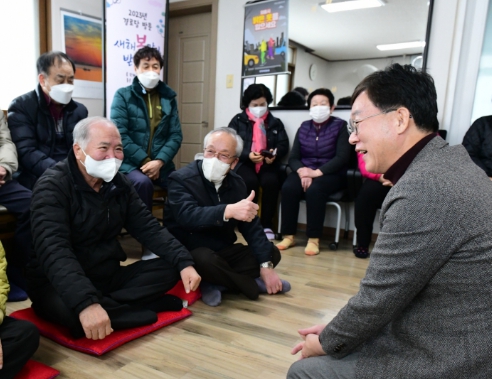 이민근 안산시장 경청행정 스타트… 경로당 118개소 연두방문
