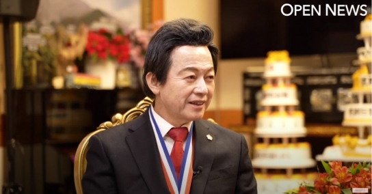 ‘서울시장 출마’ 허경영 파격공약 “18세부터 150만원…연애·결혼·주부 수당”