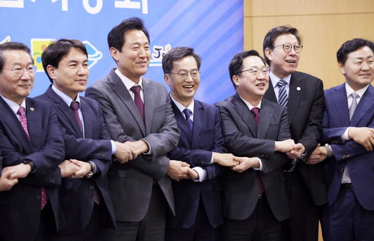 김동연 경기지사, 대통령에 “수도권 규제 신축적 운영, 경기북도 설치” 건의