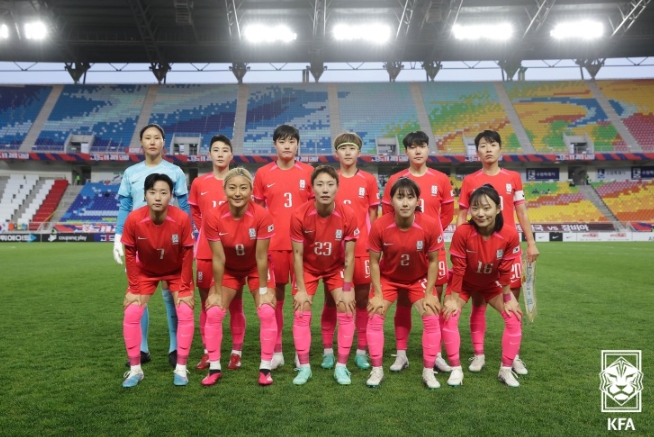 벨호, 잠비아에 5-2 승... 박은선 9년 만에 A매치 골