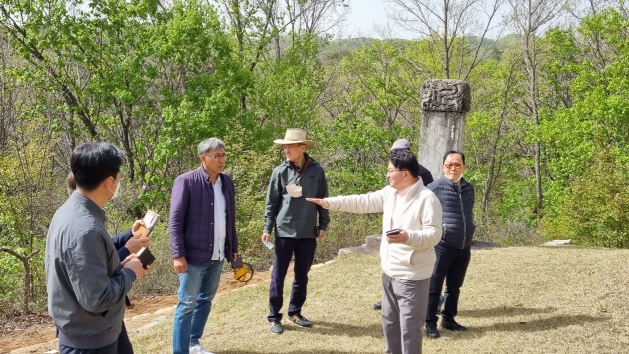 홍국표 의원, “전주 이씨 영해군파 묘역 훼손 심각, 서둘러 보수해야”