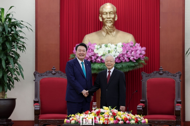 윤석열 대통령, 응우옌 푸 쫑(Nguyen Phu Trong) 당서기장 면담