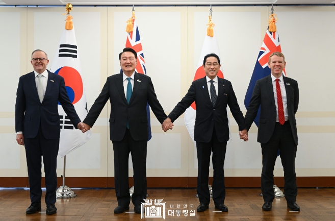 윤석열 대통령, 북대서양조약기구(NATO) 정상회의 계기 아태파트너국(AP4) 정상회동 주최