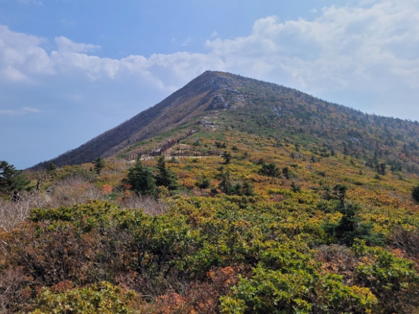 기상청, 설악산 단풍 시작