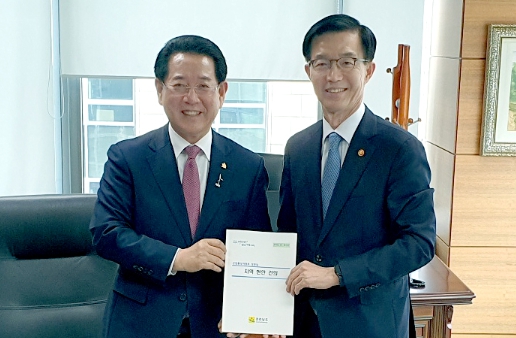 김영록 전남지사, 국가첨단전략산업 특화단지 추가 지정 등 건의