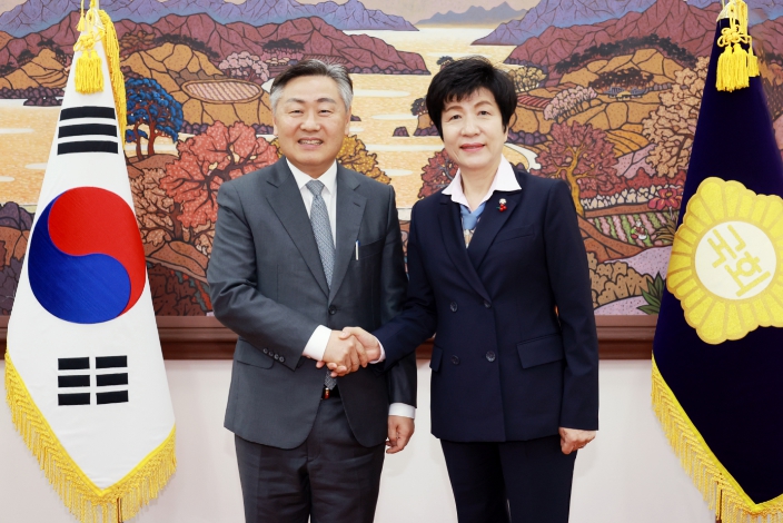 전북특별법 전부개정안 100일만에 국회 통과…도·정치권 협치 결과 글로벌 생명경제도시 전북자치도 조성 밑거름 기대
