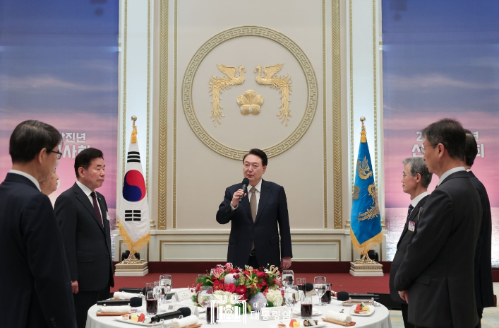 尹대통령, “비상한 각오로 민생경제에 온 힘 쏟을 것”