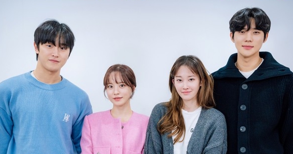'웨딩 임파서블' 전종서-문상민-김도완-배윤경, 첫 만남부터 도파민 제대로 터졌다! 대본리딩 현장 사진 공개!