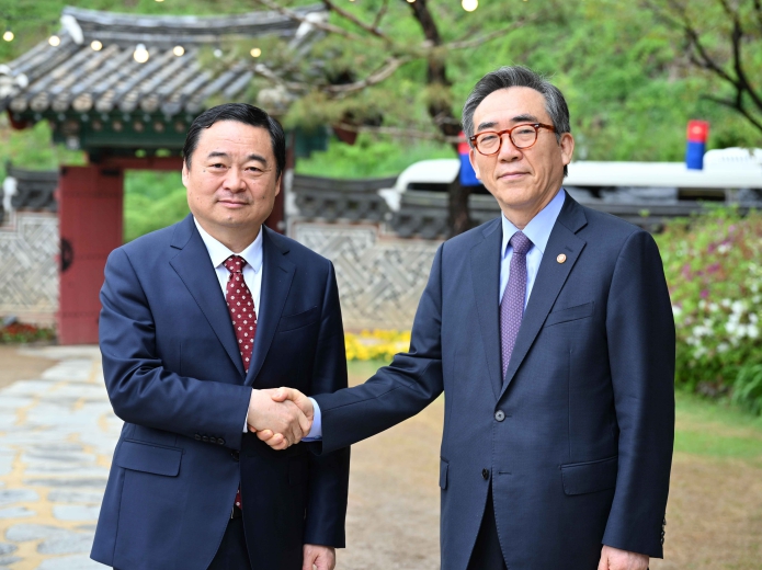 조태열 외교장관, 하오펑 중국 랴오닝성 당서기 오찬