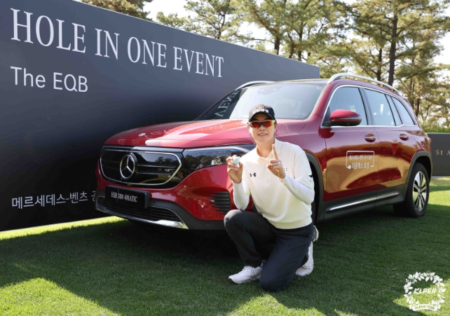 이정민, ‘크리스에프앤씨 제46회 KLPGA 챔피언십’ 3라운드에서 짜릿한 홀인원으로 메르세데스-벤츠 차량 받아!
