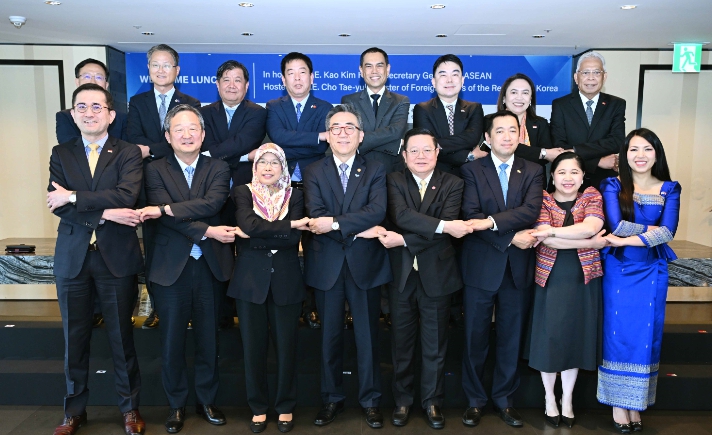 외교부 조태열 장관, 아세안 사무총장 환영 오찬