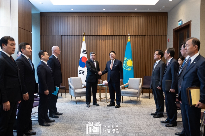 尹 대통령, 벡테노프 카자흐스탄 총리 접견