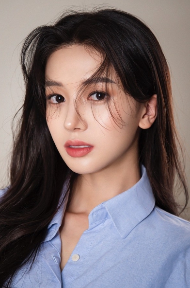 '미녀와 순정남’ 송수이, '지현우 감독' 치정멜로 주연 캐스팅...극中극 여주인공 발탁!