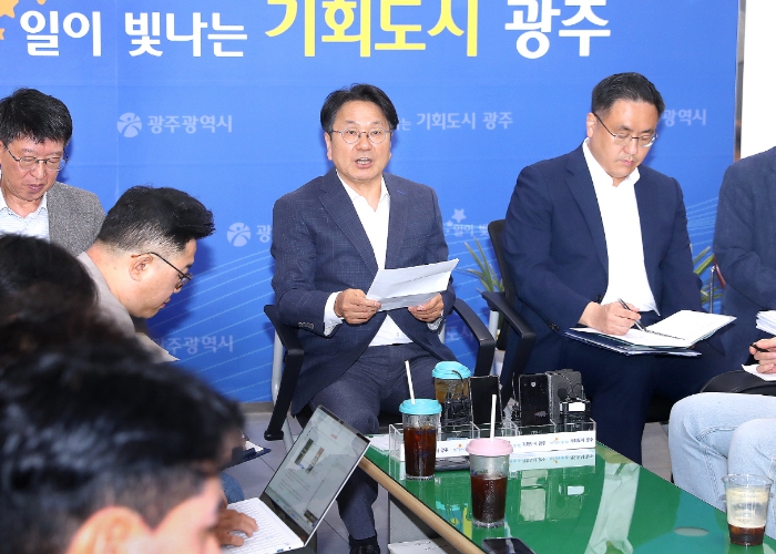 강기정 광주광역시장 “현장 어렵다…민생경제 현장소통 집중”