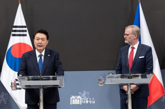 尹대통령 “한-체코 전략 동반자 관계, ‘원전 동맹’ 거듭나길 기대”