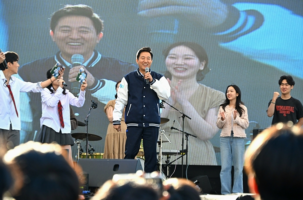 오세훈 시장, 숭실대 70주년 대동제 찾아…“청년 목소리, 끊임없이 관심갖고 귀 기울일 것”