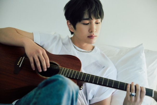 온유, 네이버웹툰 ‘사내연애 사절!’ OST ‘아름다운 너에게’ 가창. 오늘 6일 발매
