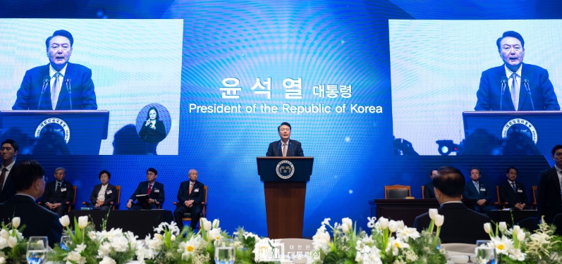 尹 대통령, 제56회 대한민국 국가조찬기도회 참석