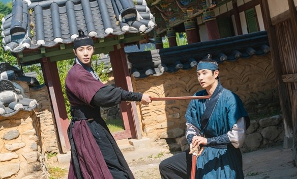 '옥씨부인전' 추영우, 동생 김재원과 함께 청나라에서 돌아왔다! 열녀문 세울 위기 처한 임지연 구해낼까?