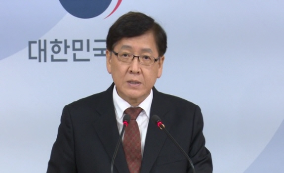 정진엽 복지부 장관1.jpg