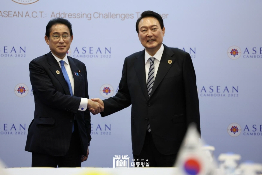 875-20221113000일본총리.jpg